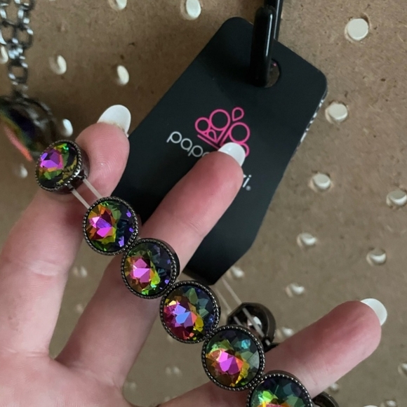 Number One Knockout Multi Bracelet - Picture 2 of 3